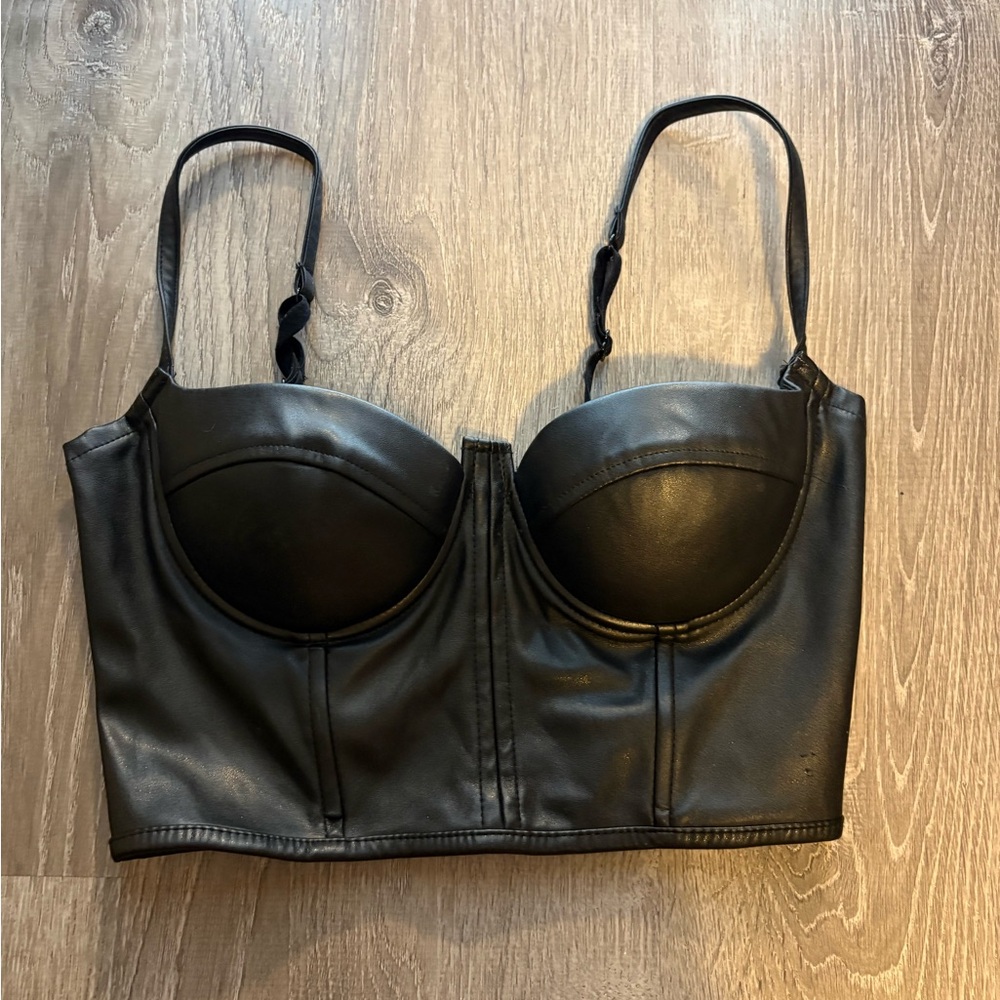 Charlotte Russe Black Faux Leather Corset Top!🖤
